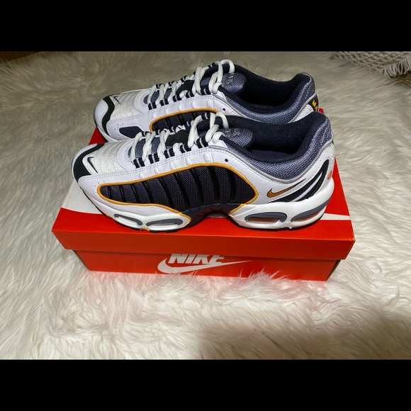 ✔️Nike Air Max Tailwind IV- On sale - Picture 6 of 9